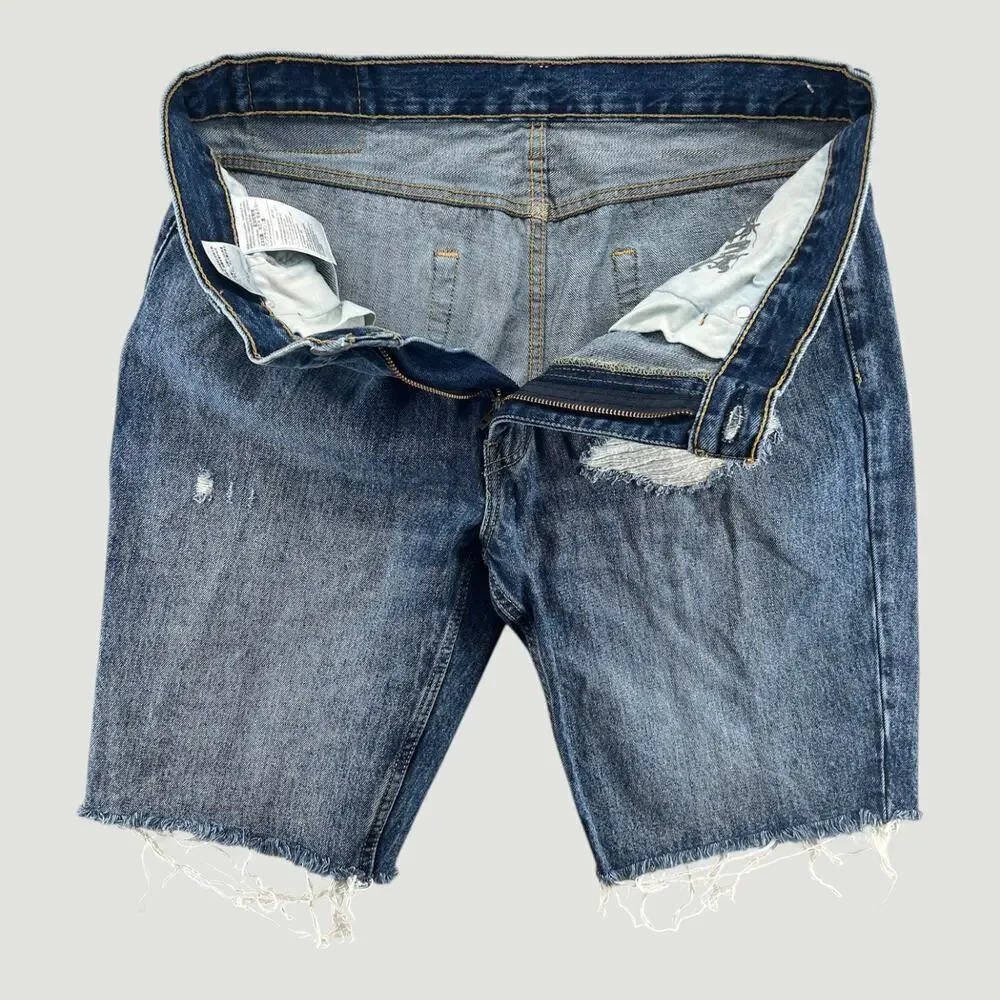 VTG Levi’s 511 Y2K Cutoff Denim Shorts Distressed Raw Hem W36